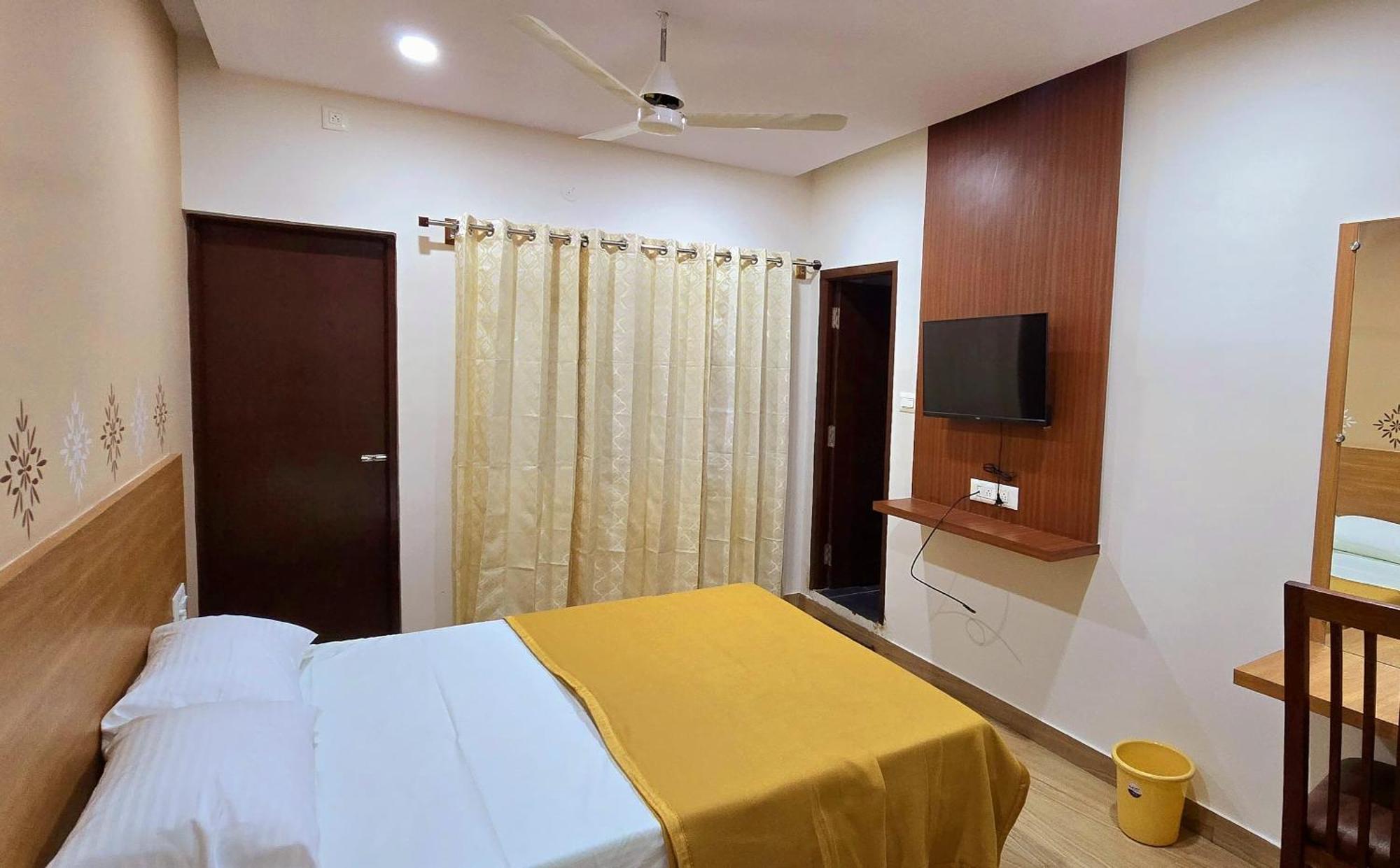 Nandan Residency Hotel Mysore Exterior foto