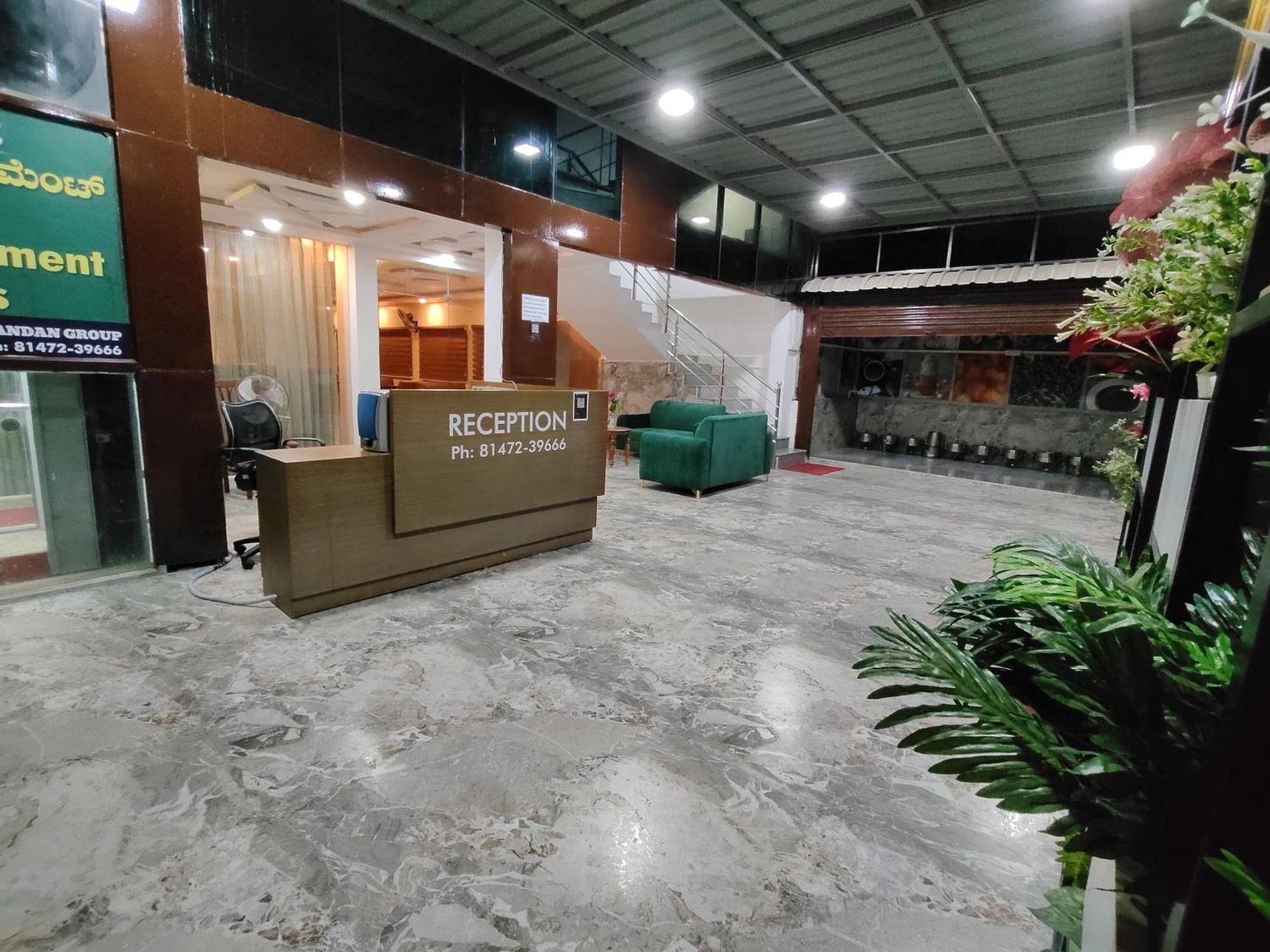Nandan Residency Hotel Mysore Exterior foto