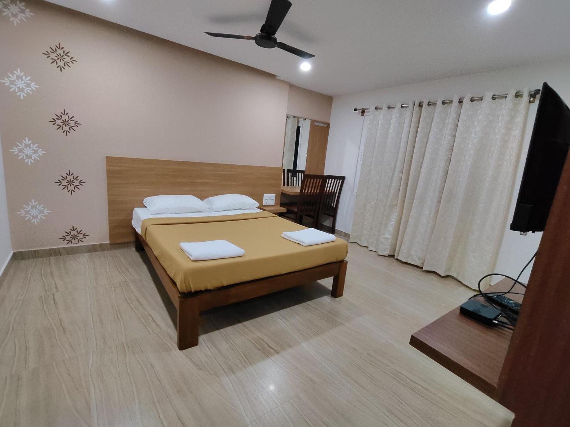 Nandan Residency Hotel Mysore Exterior foto